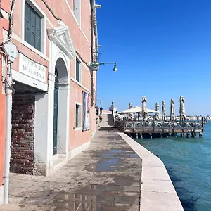 Apartment Guggenheim Luxury By Bricola, Venice